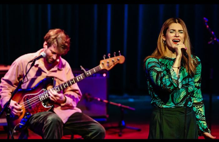 Blue Sands doet boze buitenwereld even vergeten