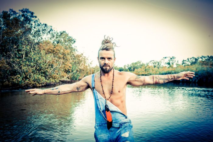 Xavier Rudd naar AFAS Live