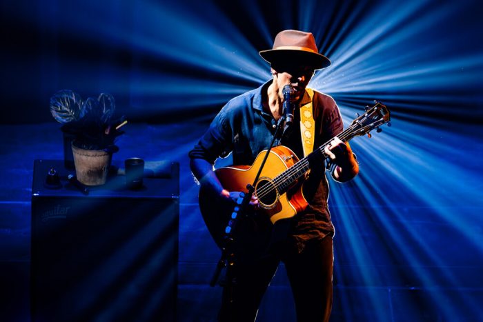 Jason Mraz won’t give up in Paradiso