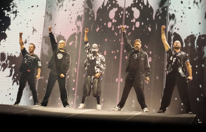 Five bewijst in Ziggo Dome dat nostalgie een krachtig wapen is